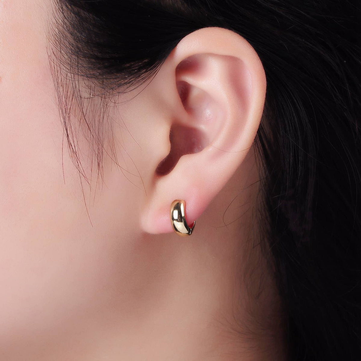 Golden Hug - 14K Gold Filled Chubby Cartilage Earrings